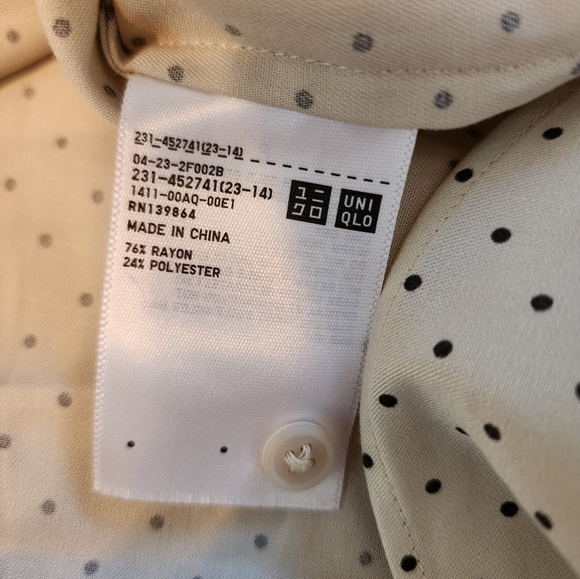 Uniqlo Rayon Printed Long Sleeve Blouse in Beige Size XS - Picture 6 of 6